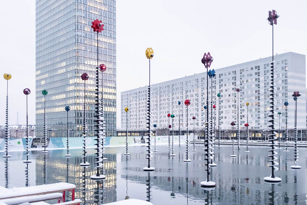 La Defense sous la neige 